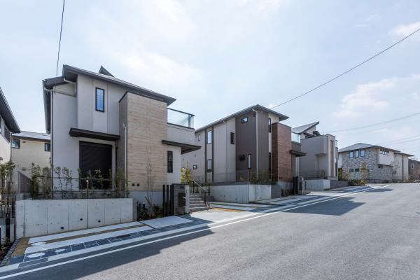 生駒緑ケ丘こもれびテラス（ジオガーデン生駒緑ケ丘）